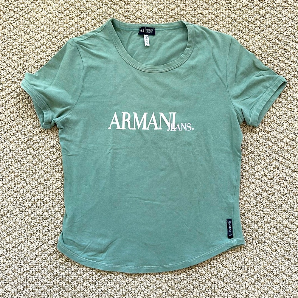 Pale green crop top tshirt, good condition